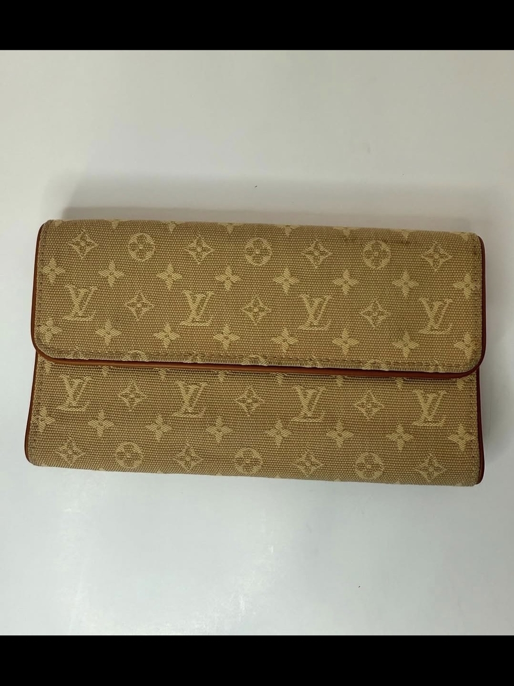 Louis Vuitton Mini Lin Porte Tressor International Wallet